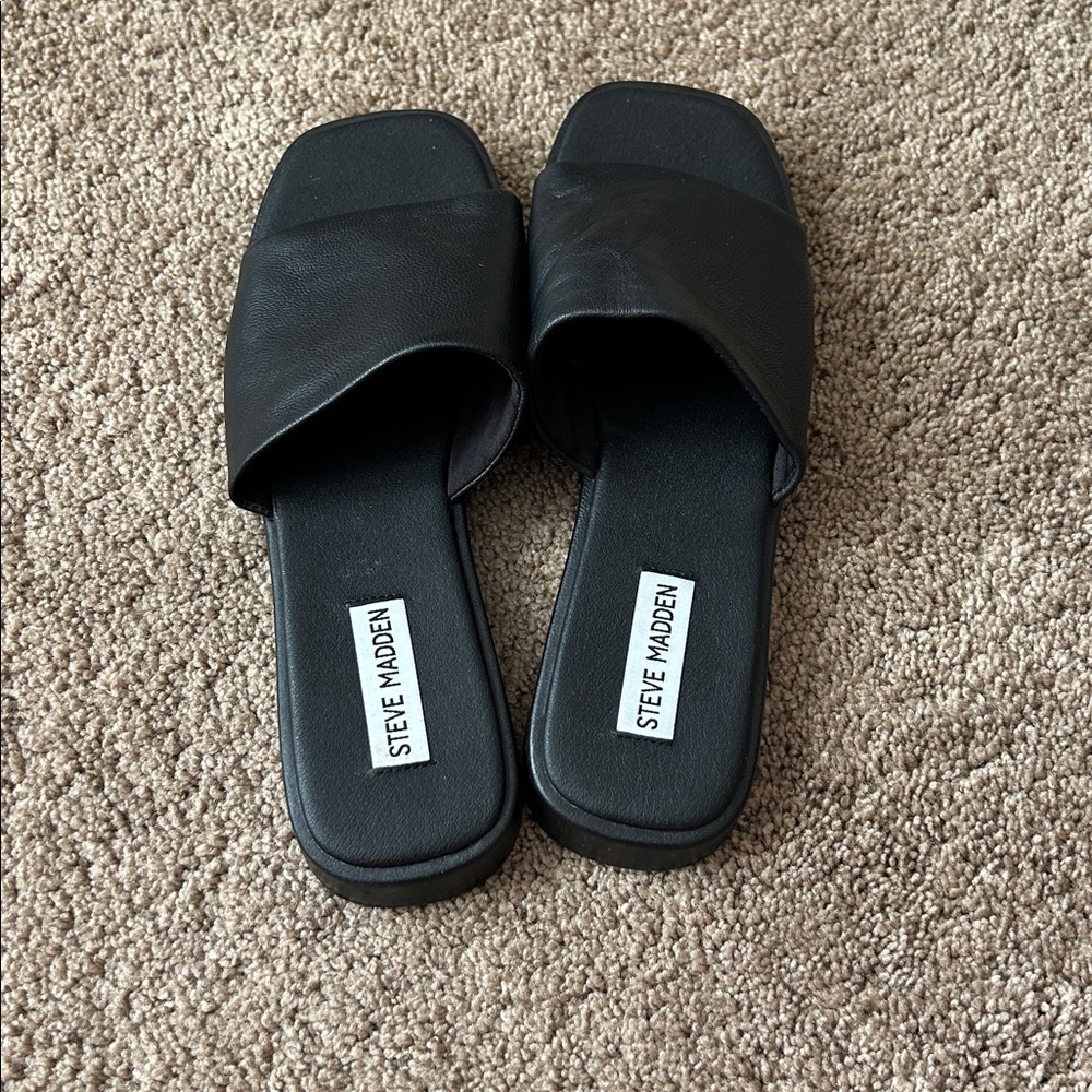 Steve Madden Black Leather Slides - Picture 2 of 4